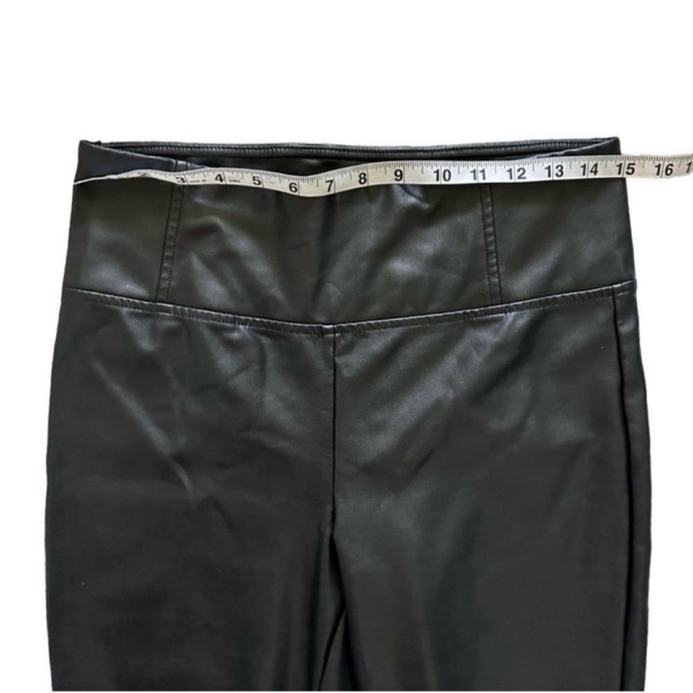 Badgley Mischka Studio Faux Leather Ankle Pants Size Medium - Picture 6 of 8